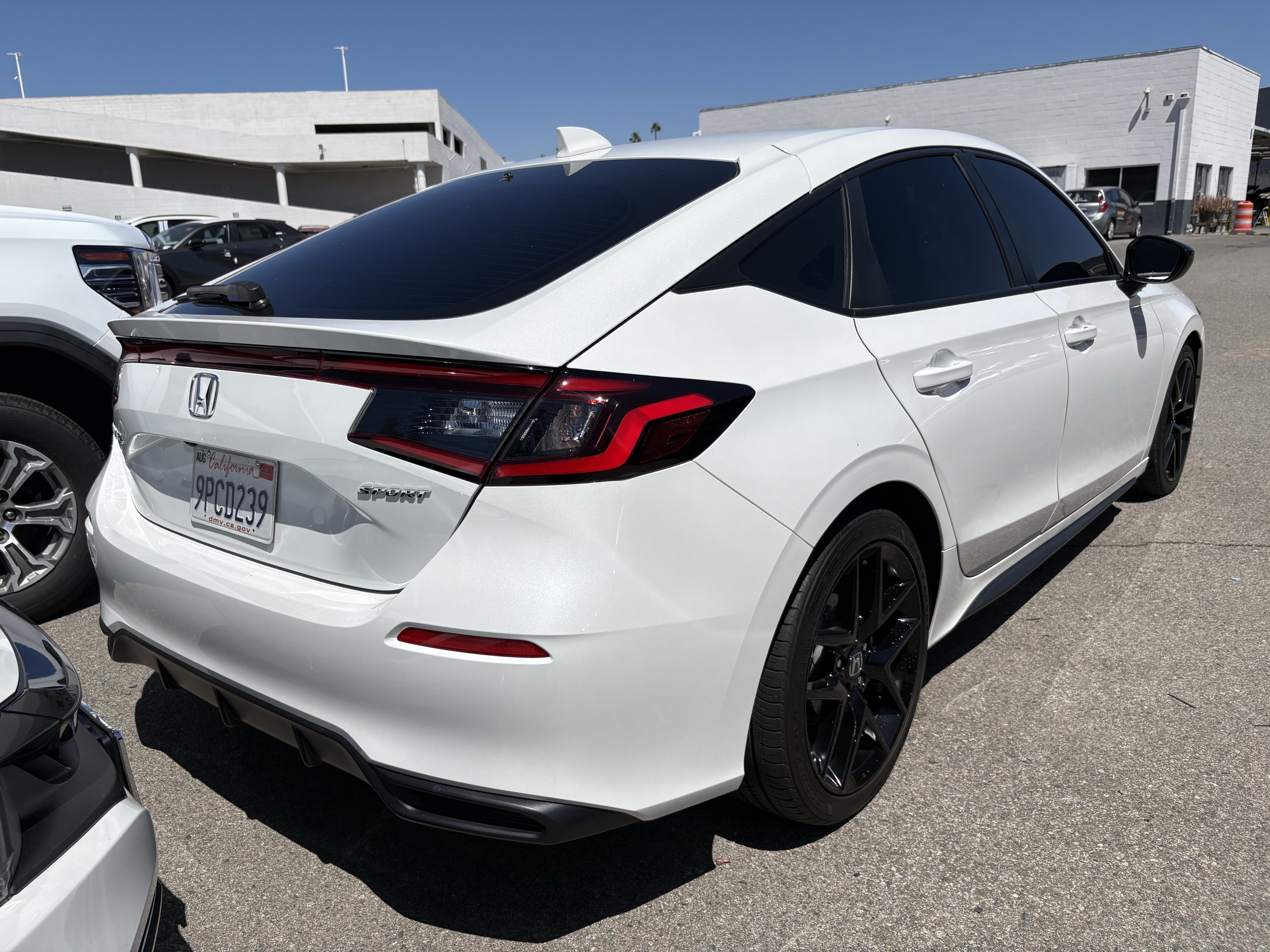 honda civic hatchback 2024 19XFL2H87RE039390 image honda civic hatchback 2024 19XFL2H87RE039390 image